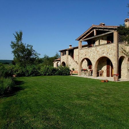 פאברו Agriturismo Pian Di Frattina מראה חיצוני תמונה
